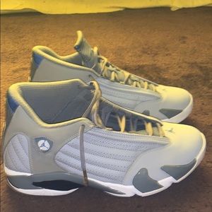 Jordan 14 retro “wolf grey”